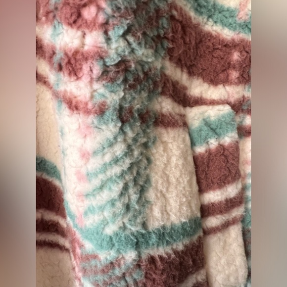 Sample? Brand removed - NWOT -  Shacket - Teal/Cream /Brown - 1X - Picture 2 of 8